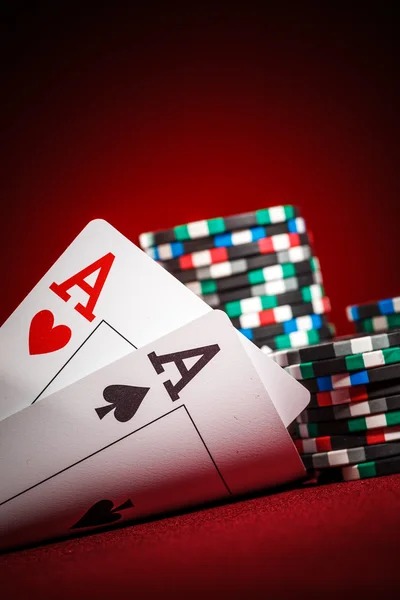 Koihoki dashboard with live tables and football market sections